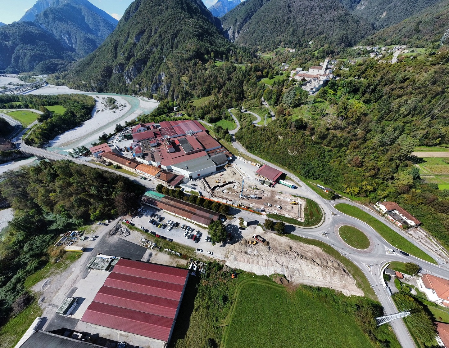 Cartiere Ermolli Spa investe nel futuro: al via i lavori per il nuovo magazzino